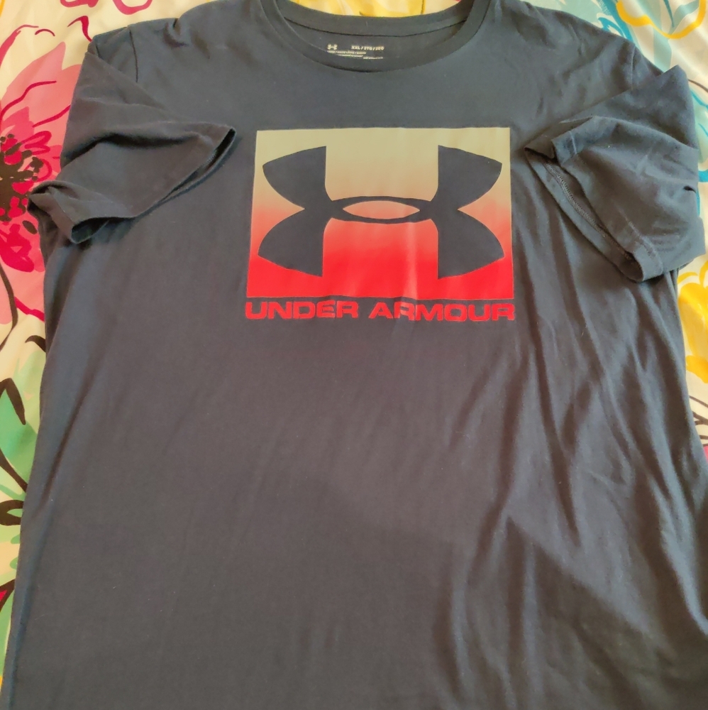 Men's 2xl Under Armour Shirt